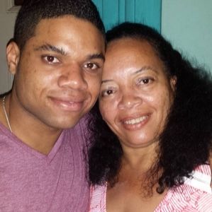 Meet your Posher, Lucia de la caridad